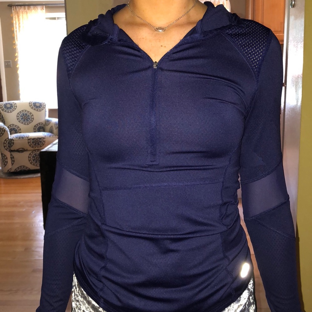 Athletic half zip top